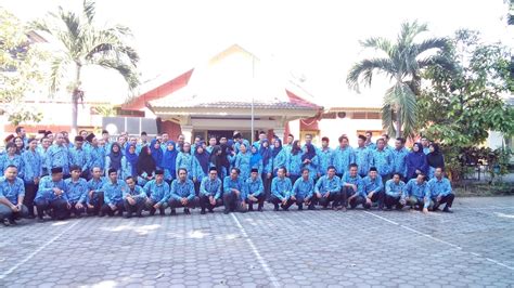 Selain Gaji Pokok