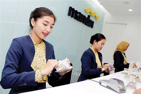 Perkiraan Gaji Pegawai Bank Mandiri di Bukittinggi